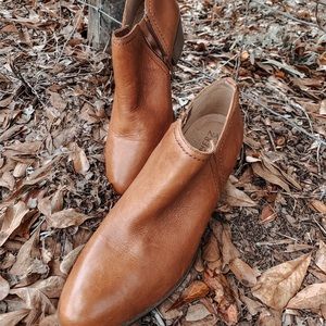 Naturalizer Zarie Booties